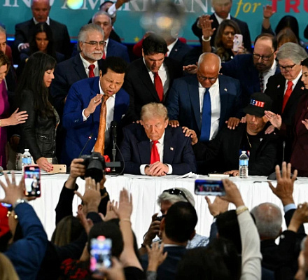 Trump: Harris 'destructivo para el cristianismo', los católicos 'tratados peor que nadie'