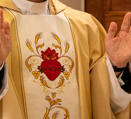 Декларация Fiducia supplicans. Благословение для извращенцев и блудников?