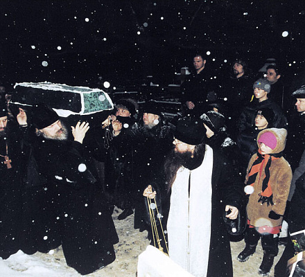 8 марта – обретение мощей блаженной Матроны Московской