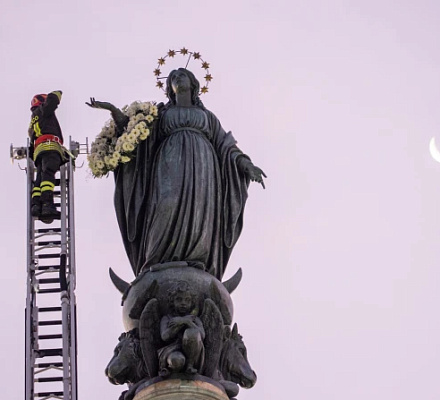 La Inmaculada Concepción en un domingo de Adviento: ¿Cuándo ir a misa?