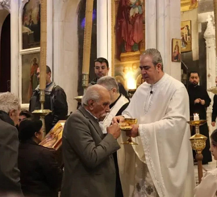 Una semana después del cambio de régimen, las campanas de las iglesias sirias tocan a esperanza