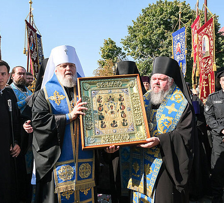 Чтимый список иконы Божией Матери «Знамение» перевезен в Знаменский мужской монастырь Курска
