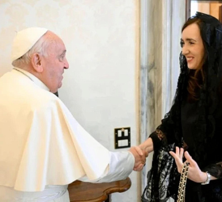 El Papa Francisco se reúne con la vicepresidenta argentina Victoria Villarruel