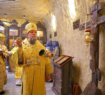 Un tempio nelle cantine vinicole è stato consacrato in Moldova