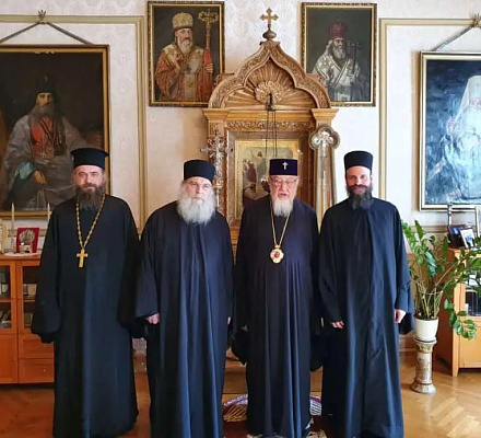 Встреча митрополита Саввы с афонскими монахами