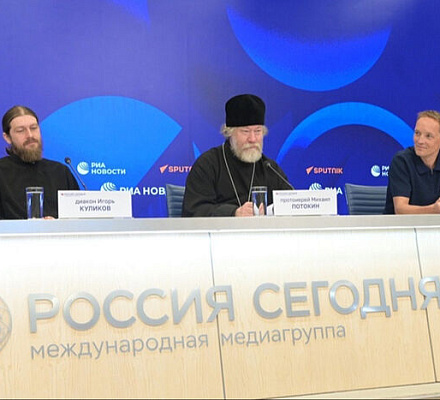 За два года 1500 церковных добровольцев-ремонтников съездили на Донбасс в рамках церковного проекта по восстановлению домов мирных жителей в зоне конфликта