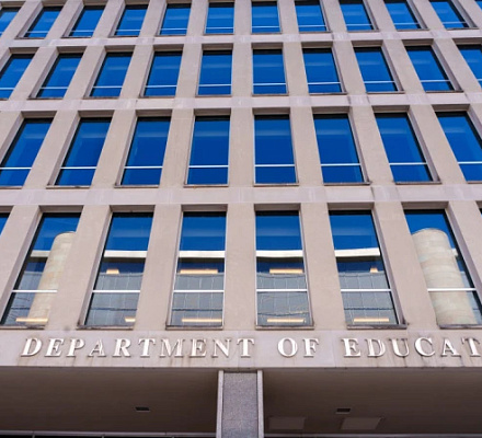 What would happen if the U.S. Department of Education closed under Trump?