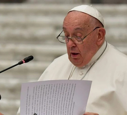 El Papa Francisco ratifica el documento final del Sínodo sobre la Sinodalidad, que marca un nuevo enfoque de la reforma de la Iglesia