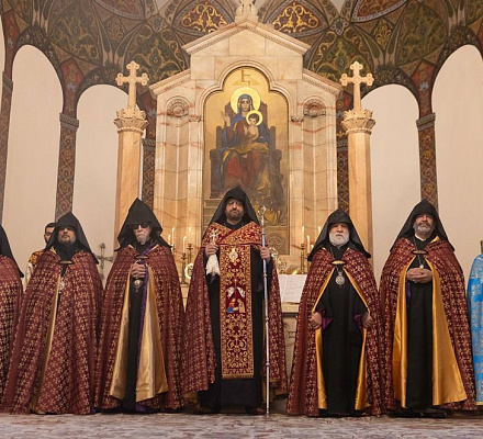 В Материнской церкви Миятнея совершили молебен за пленников