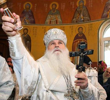 Un tempio in onore della famiglia reale è stato consacrato a Tashkent