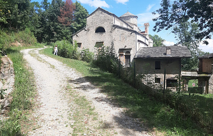 Saint Costanzo Al Monte
