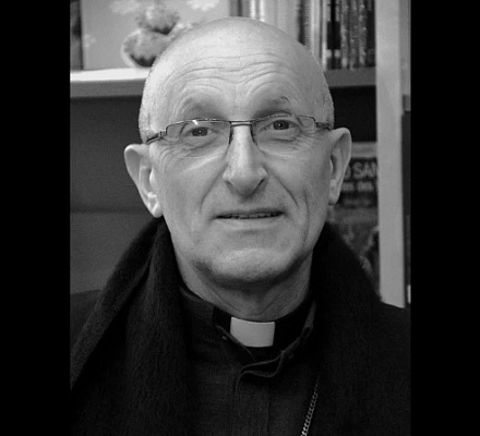 El Papa acepta la renuncia de un obispo investigado por ordenaciones con rito anterior al Vaticano II