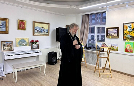 Председатель Синодального отдела по церковной благотворительности принял участие в I Инклюзивном конкурсе художественного творчества