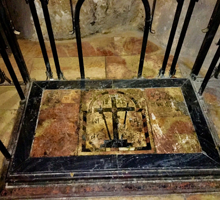 19 марта – Обретенье Честного Животворящего Креста и гвоздей равноапостольной царицей Еленой