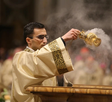 PHOTOS: Holy Saturday Easter Vigil at St. Peter's Basilica