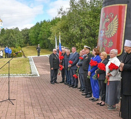 В Мурманской митрополии молитвенно почтили память погибших моряков подлодки «Курск»